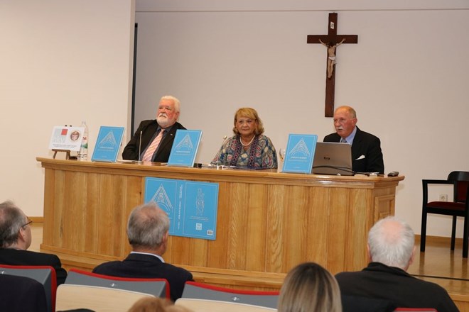 Predstavljena pjesmarica „Zdravo Marijo – Vijenac hrvatskih marijanskih napjeva“ autora Ivana Jaklina